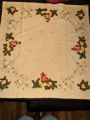 table centerpieces cloth
