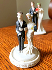 Vintage Cake Toppers 1930 Pair 3″ 4″ flowers classic bride and groom flapper