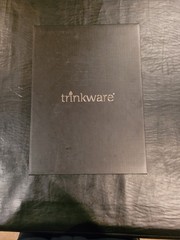 Trinkware Toasting Champagne Flutes 11″ Tall – Set of 2 – Gold Rim & Rhinestones