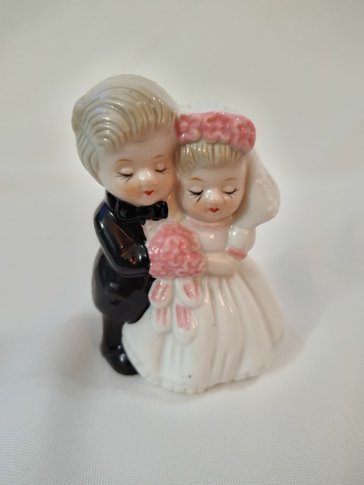 Wedding cake topper Bride & Groom Black Tux White Dress Pink Flowers & Bow…