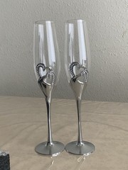 4 Piece Champagne Flutes and Cake Knife Server Set, Bride and Groom Toasting …