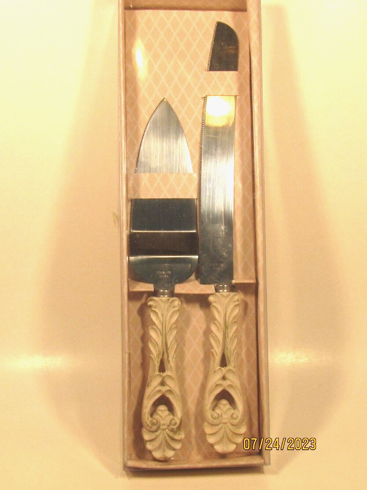 Wedding or Party Antique Ivory Country Chic Cake Knife and Server Set.