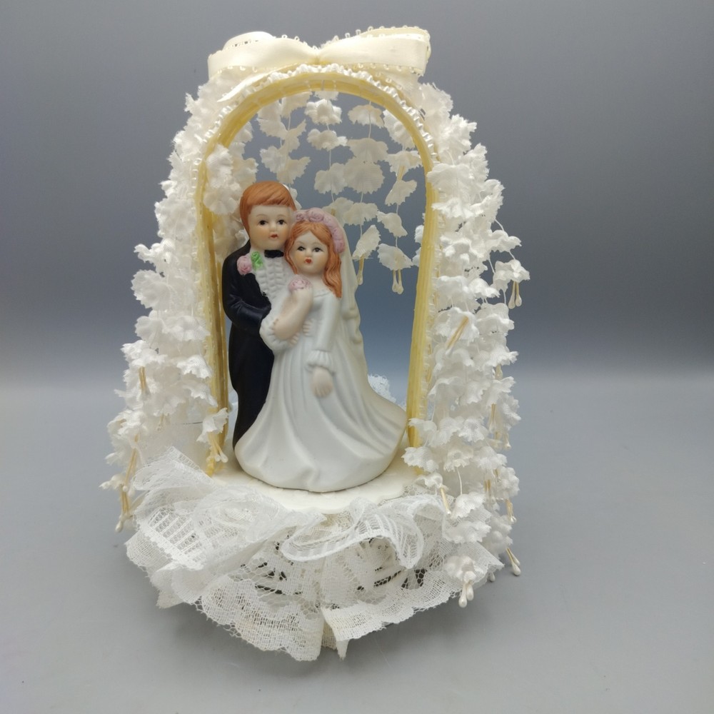 Wedding Cake Topper Bride Groom Lace Wisteria Baby Face VTG MCM Coast Novelty