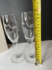 Cala Lily Champagne Wedding Toasting Flutes Bride Groom Etch Set Of 2