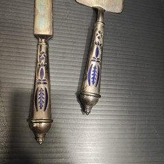 Avon Royal Sapphire Cake Server Knife Set 2004 Blue Enamel Serving Utensils…