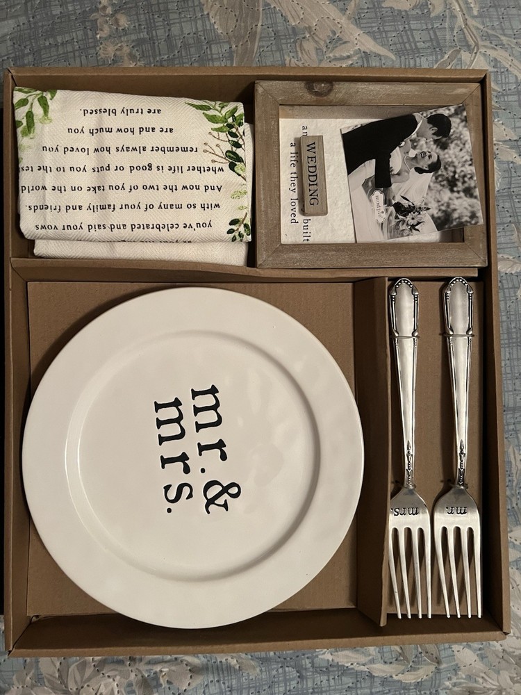 Mud Pie Mr & Mrs Cake Plate 5 Pc Set Wedding Tasting Bride And Groom NIB