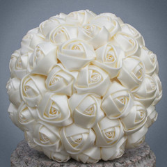 Cheap Marfim Ivory Silk Bridal Bouquet Flower Girl/Bridesmaid/Bride Satin Holdin