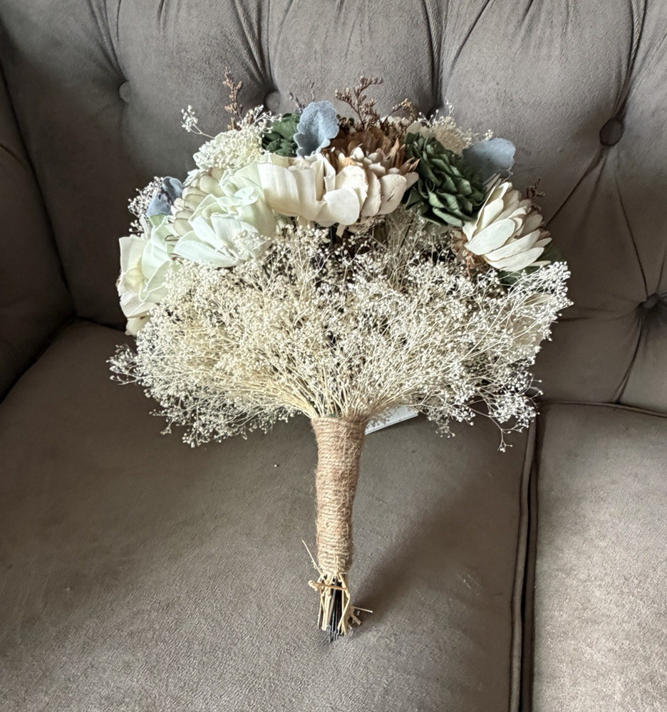 Sola Wood Artificial Wooden Wedding bouquets/flowers. Boutonnières-Amazon
