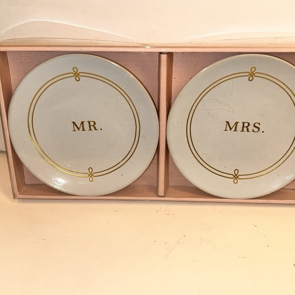 Mr. & Mrs. Ring Dish 2 Count Wedding Trinket Dish Gartner Studios New In Box
