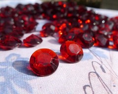 Garnet Ruby Gemstone Confetti Table Scatters, 350pcs 4 Carat Red Fake Diamonds