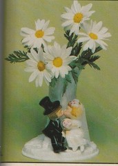 New RARE Vintage Wilton «Flowering Love » Wedding Cake Top Vase, 1971, #111-9394