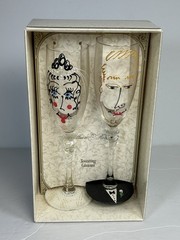 FUN HP Bride Groom Face Lillian Rose Wedding Toasting Flutes Champagne Glasses
