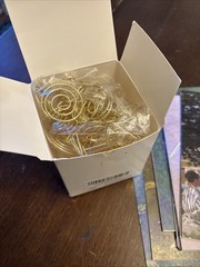 Two-Sided Table Numbers (1-20) With 26 Gold Stands