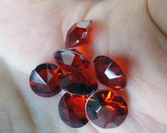 Garnet Ruby Gemstone Confetti Table Scatters, 350pcs 4 Carat Red Fake Diamonds