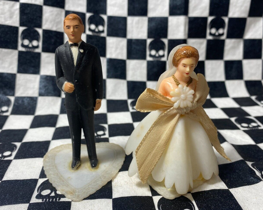 Vintage Bride Groom Wedding Cake Toppers White Brown Hair 60s Hong Kong Plastic