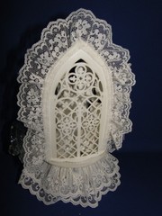 New Vintage White Porcelain Dancing Bridal Couple , Chapel Window Caketop #310