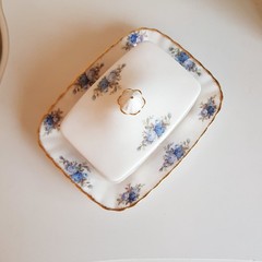 Royal Albert Moonlight Rose Butter Dish with Lid – 1st Quality English Bone Chin