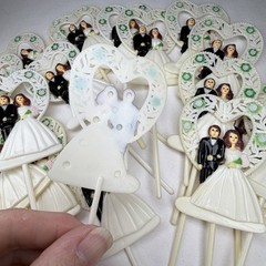 Lot Of 24 Vintage Wedding Cake Cupcake Pick Topper Bride And Groom