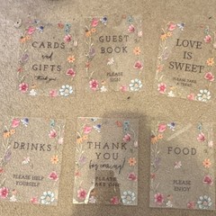 Acrylic Floral Table Signs Set of 6 with Holders, Reusable, Clear