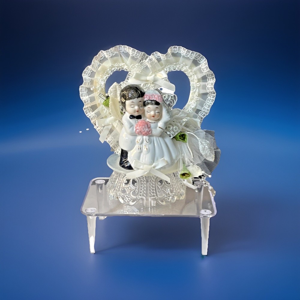 BLACK Hair Caucasan Bride & Groom Porcelain Wedding Cake Topper 60’s Vintage