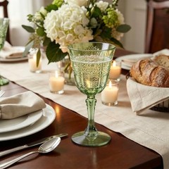 Plastic Wine Glasses, Unbreakable Wine Cups with Stem 6oz 12 Green-Flower