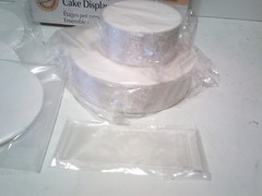 New In Worn Box Wilton Tailored Tiers Cake Display Set FREE SHIPPING