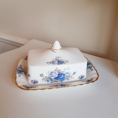 Royal Albert Moonlight Rose Butter Dish with Lid – 1st Quality English Bone Chin