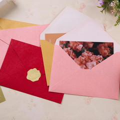 50 Pieces A7 Envelopes 5X7 with Gold Stickers, Rose, Red | Vines Flower Texture
