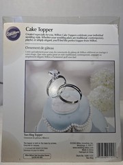 WILTON 2 Ring Cake Topper Silver-tone Engagement BLING/ Plain Band Rings on Ivor