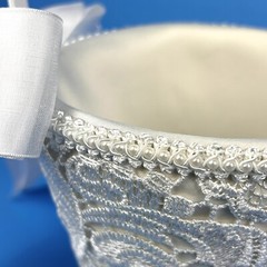White Flower Girl Wedding Small Basket Lace~Padded~Ribbons Special Occasion