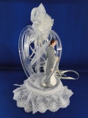 New Wilton Designer Series «I Do» Grey Tux Wedding Cake Top # 0101-1779