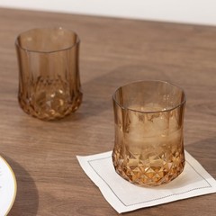 6 pcs Amber Gold 8 oz Crystal Cut Plastic Stemless Wine Glasses Disposable