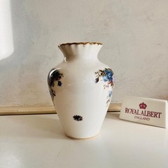 Royal Albert Moonlight Roses Porcelain Vase – Large English Floral China