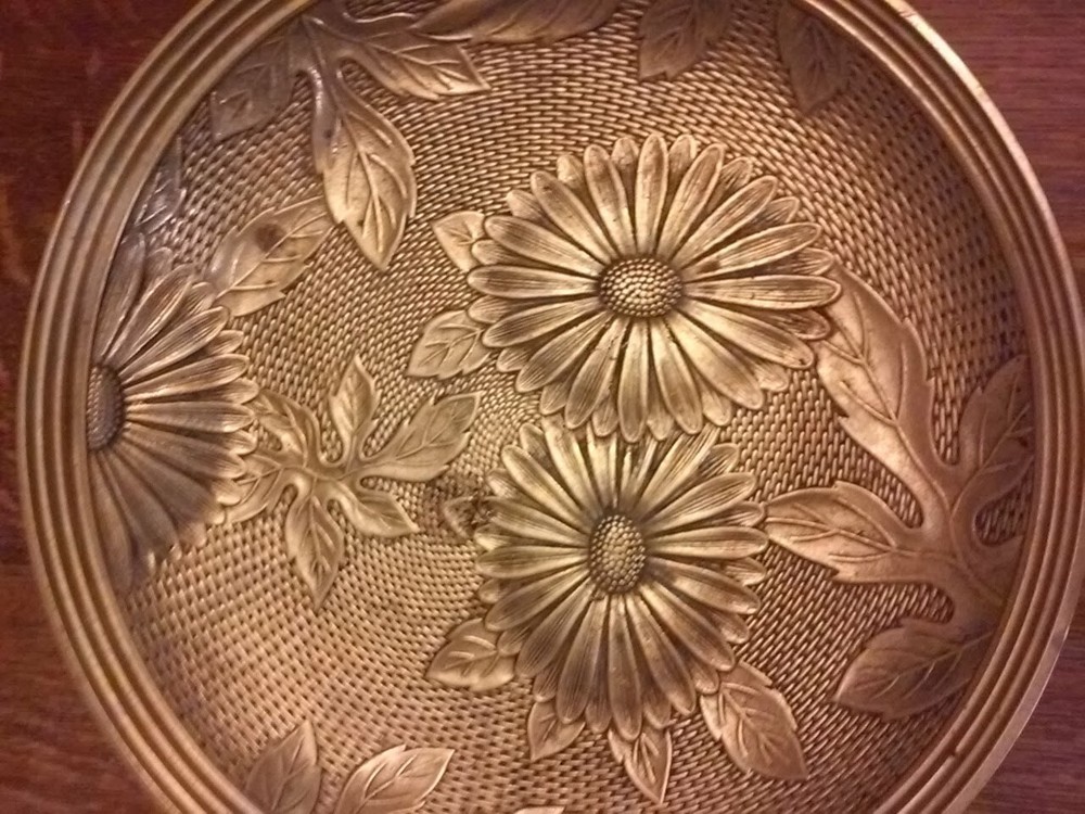 Brass Pedestal Wedding Vase/Fruit Bowl Compote Chrysanthemum