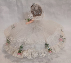 VINTAGE HAND MADE TULLE BRIDE PILLOW CENTERPIECE BRIDAL SHOWER