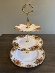 Royal Albert England Old Country Rose 3- Tier Cake Dessert Stand