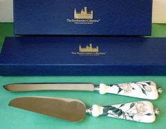 Smithsonian Goebel American Beauty White Rose 2 PC. Cake Knife & Server New Box