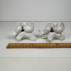 2 Vtg White Figurines Birds Doves Roses Leaves Branch Wedding Tabletop Deco Gold