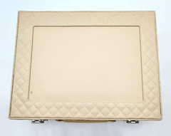 Wolf Designs Wedding Bridal Briefcase: Guestbook, Ring Cases, Pen, more – read