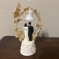 Vintage Coast Novelty #322 F 1940’s Bride & Groom Wedding Cake Topper