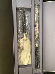 VERA WANG WEDGEWOOD WITH LOVE CAKE KNIFE AND SERVER [ SERVER NEVER USED]