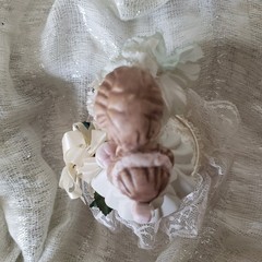 Vintage 1980s Porcelain Bisque Wedding Cake Topper Kissing Bride Groom 8″ Lefton