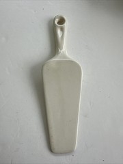 Vintage Decorative Cake Server White Looks Like Porcelain 9.25”