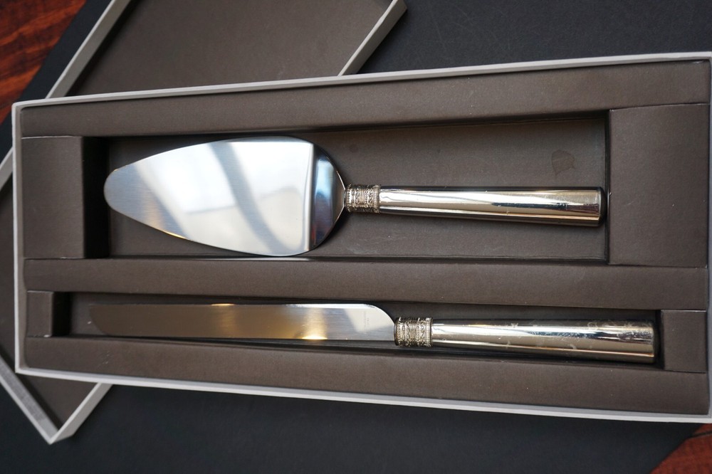 Vera Wang & Wedgwood Cake Knife and Sever Set *Stainless Steel * Infinite Love