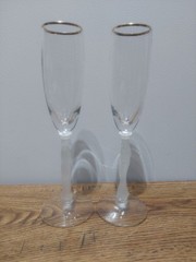 LENOX FROSTED BRIDE GROOM CHAMPAGNE TOASTING FLUTES GLASSES GOLD RIMMED TOPS