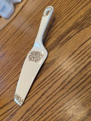 Vintage Decorative Porcelain Cake Server Cutter Holiday Wedding Birthday Etc.