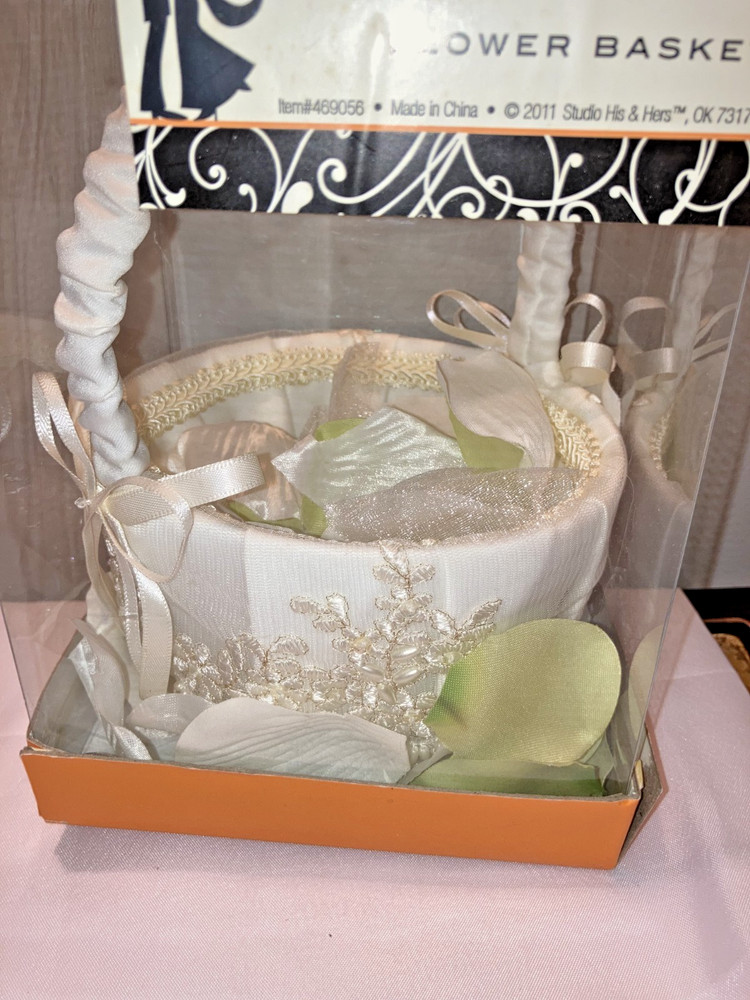 New in box Studio His & Hers Ivory White Stain Bridal Wedding Flower Girl Basket