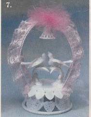 New Vintage Wilton Petite «White Birds» in pink Wedding Cake Top, 111-133