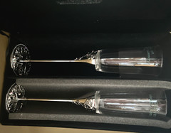 Things Remembered Toasting Champagne Glasses Swarovski Crystal Component Pair