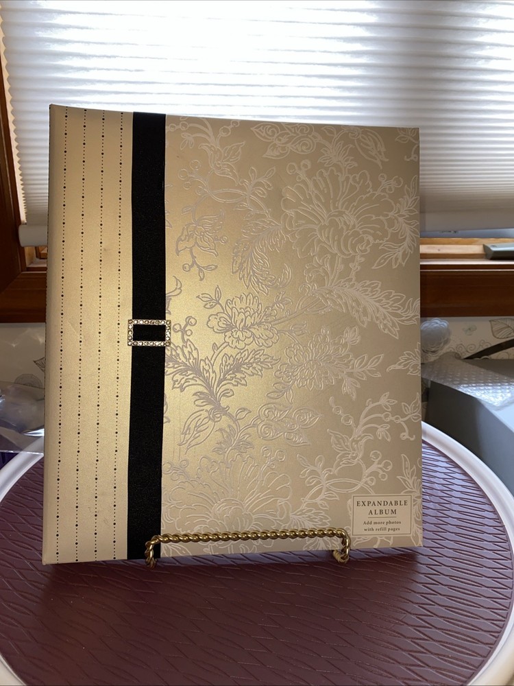 Hallmark Ivory With Black Buckle Bling Rhinestones Wedding Album.